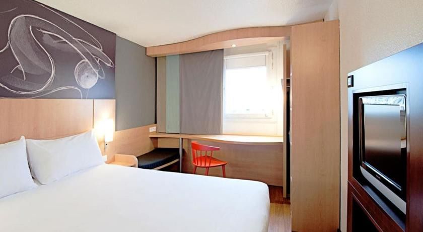 Ibis Makassar City Center Ngoại thất bức ảnh