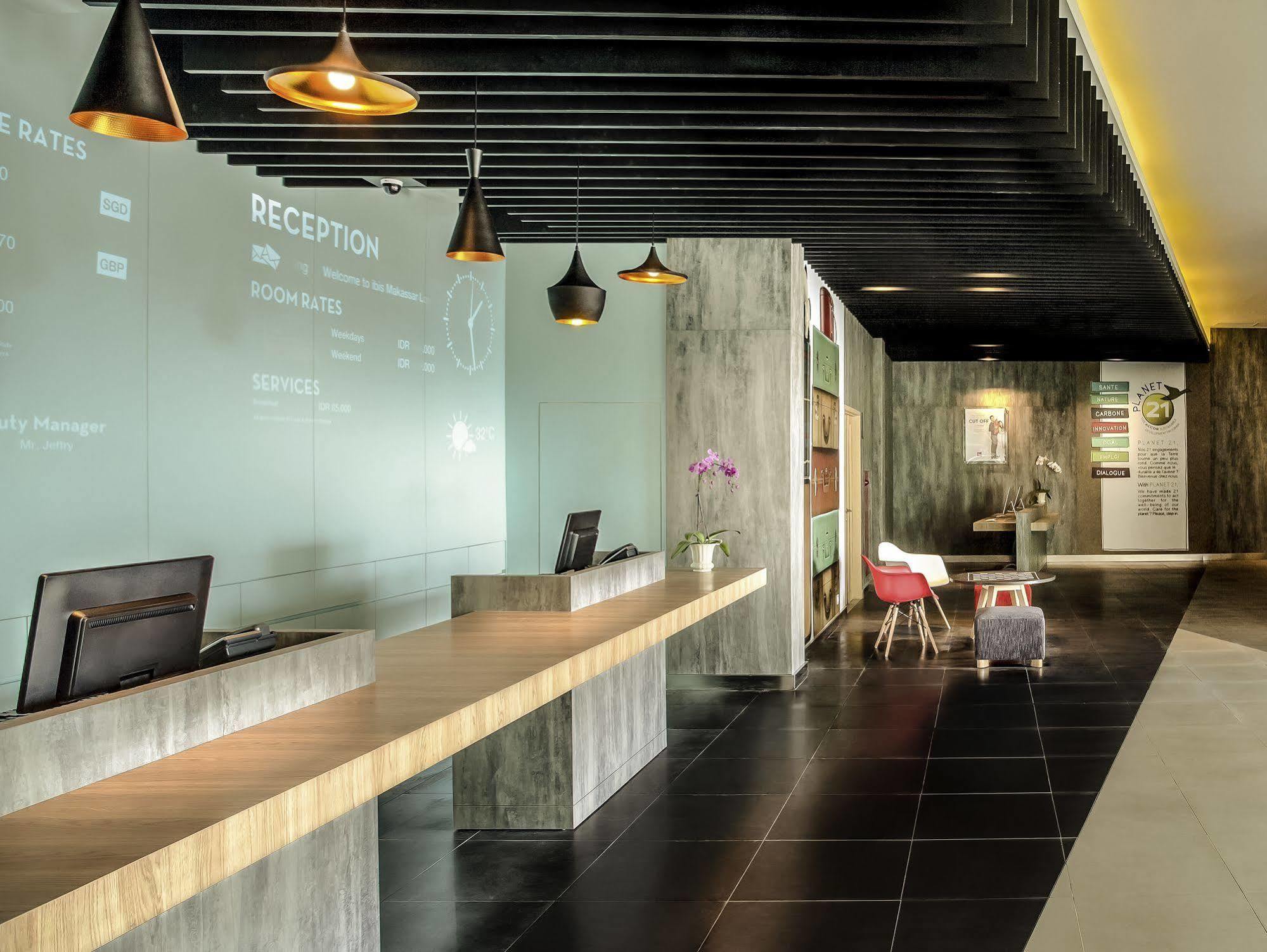 Ibis Makassar City Center Ngoại thất bức ảnh